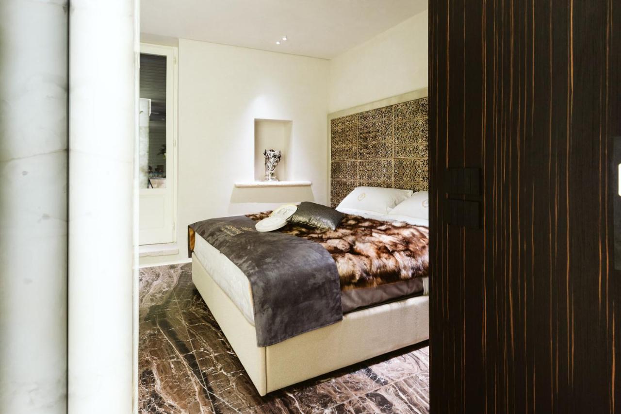 Bed and Breakfast The Harbour - Luxury Living Трани Экстерьер фото
