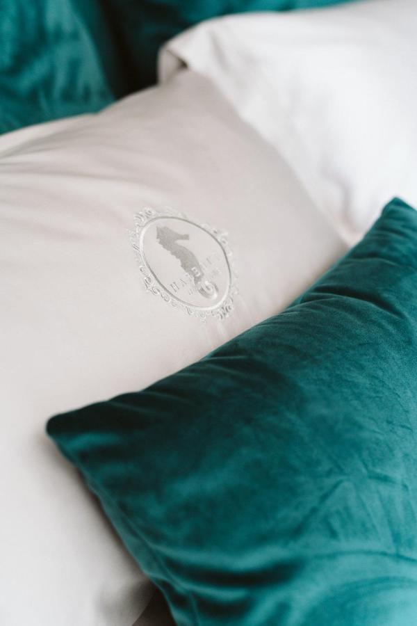 Bed and Breakfast The Harbour - Luxury Living Трани Экстерьер фото