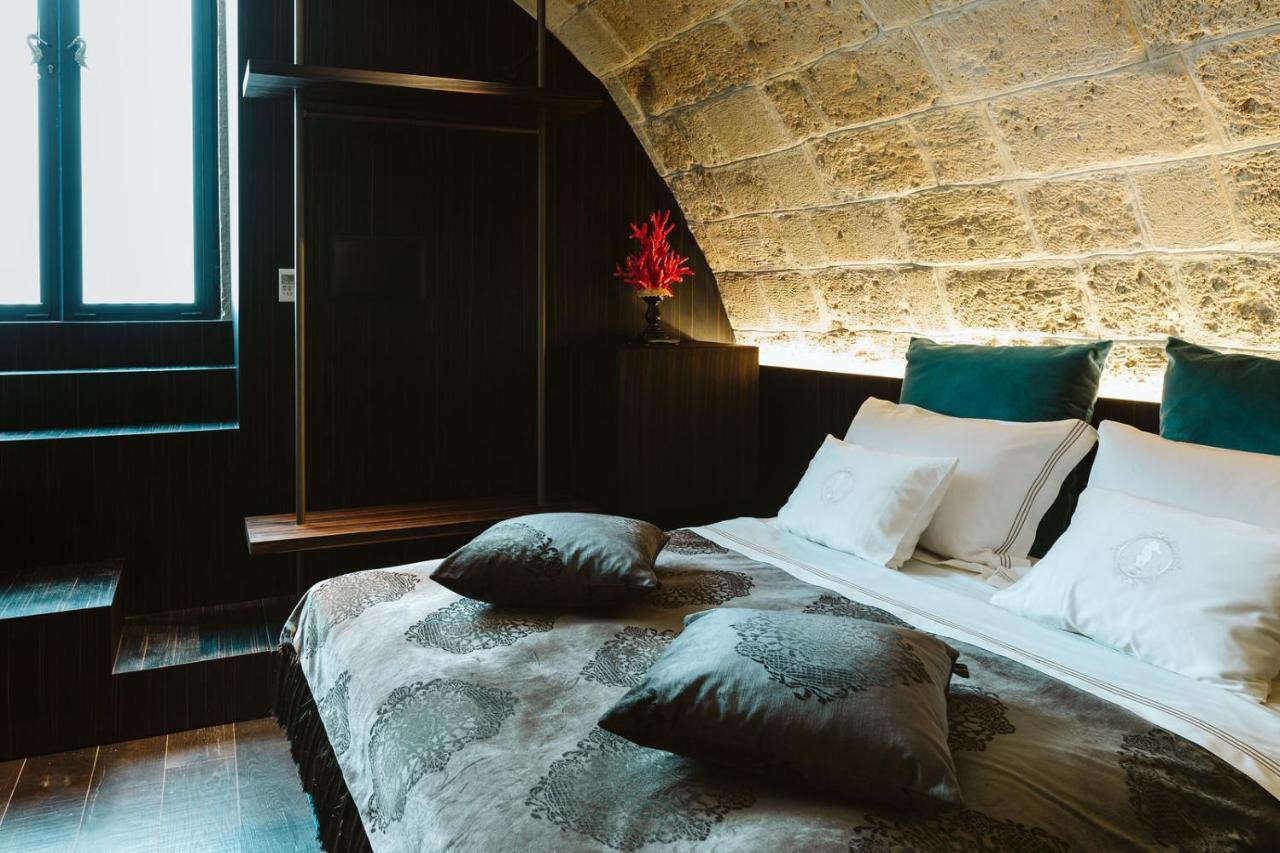Bed and Breakfast The Harbour - Luxury Living Трани Экстерьер фото