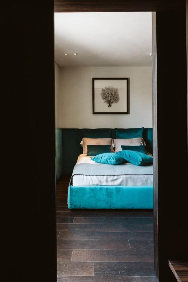 Bed and Breakfast The Harbour - Luxury Living Трани Экстерьер фото