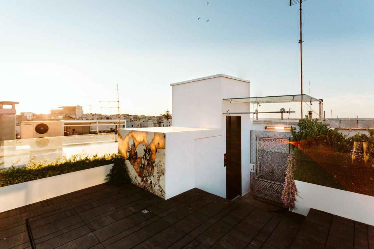 Bed and Breakfast The Harbour - Luxury Living Трани Экстерьер фото